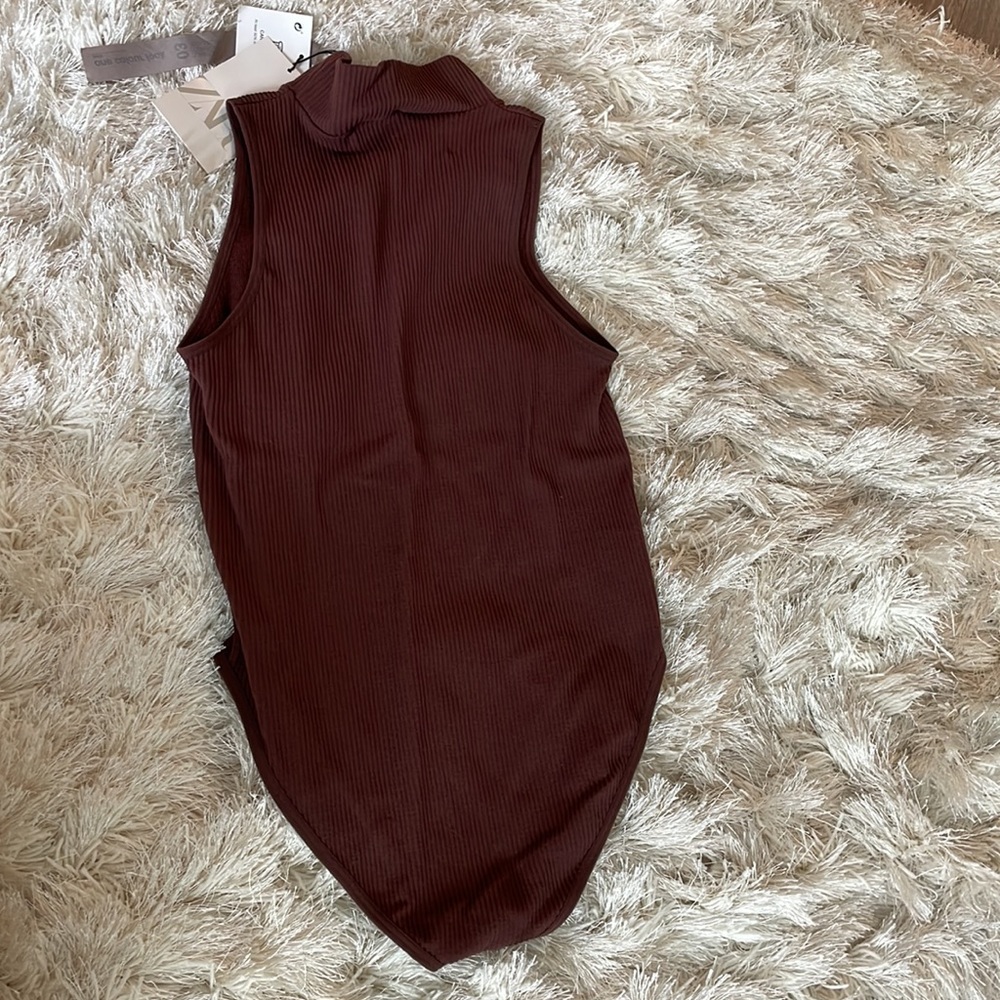 Brown ribbed mock neck bodysuit - Picture 3 of 4